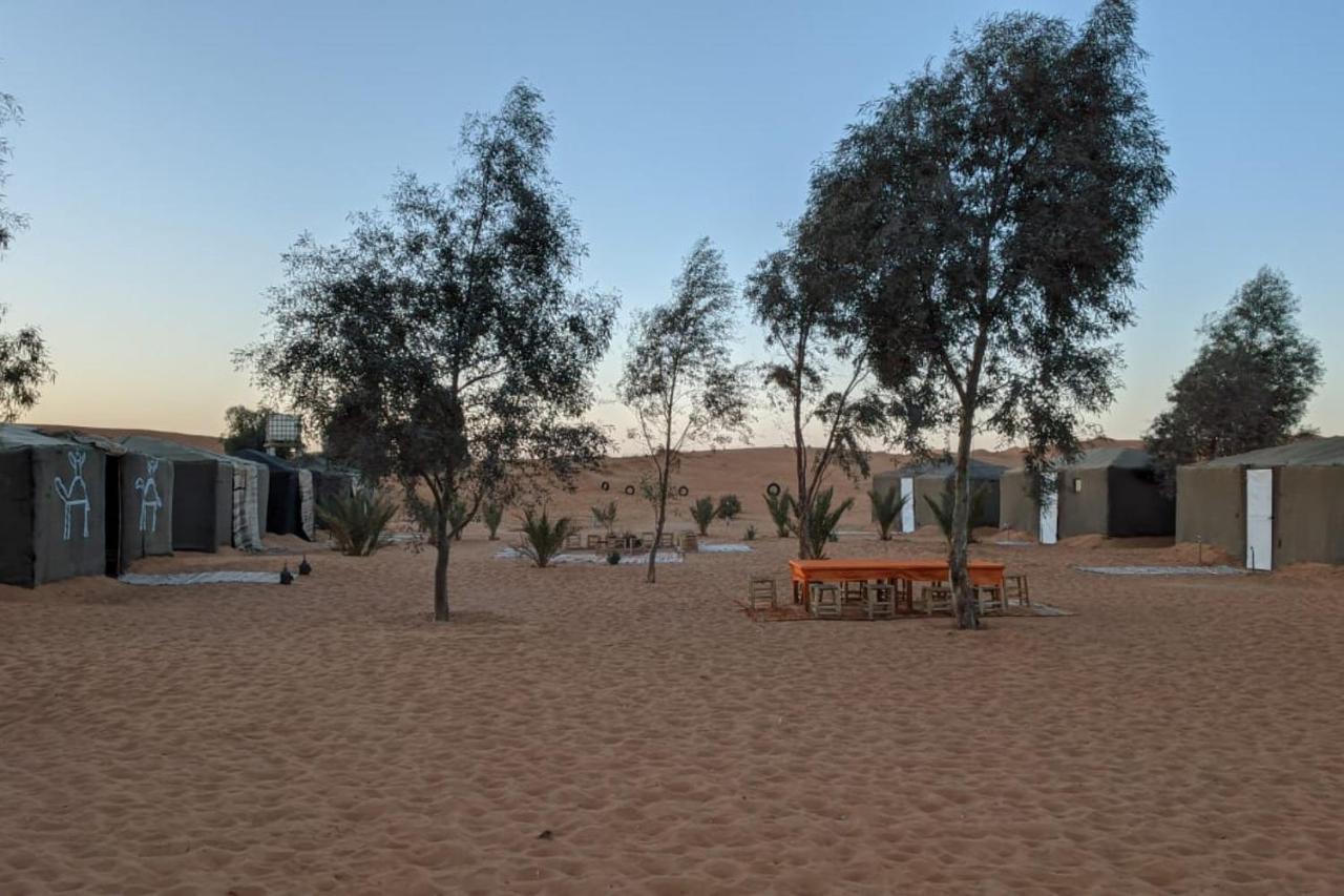 Camel Trek Bivouac Hotel Merzouga Exterior photo